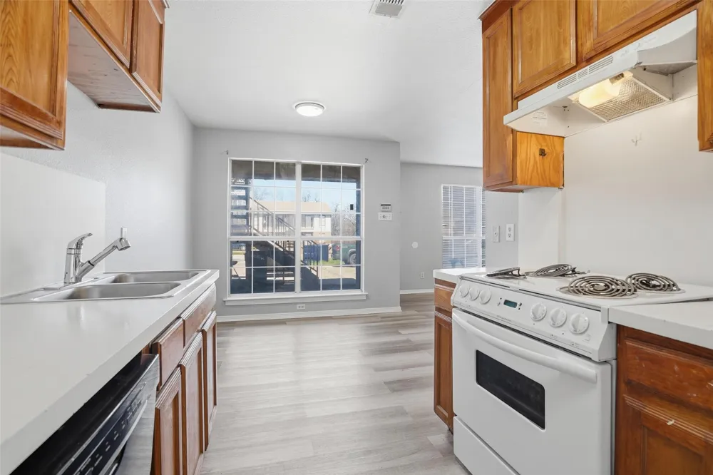 609 Race Street #A Crowley, TX 76036
