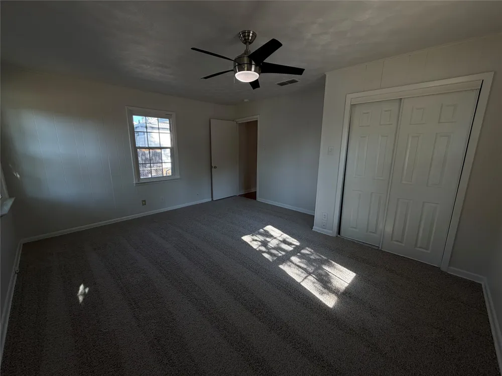 3802 Poinsettia Drive Dallas, TX 75211