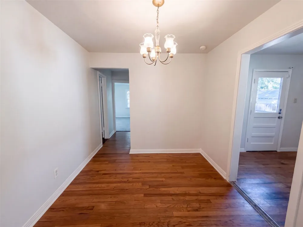 3802 Poinsettia Drive Dallas, TX 75211
