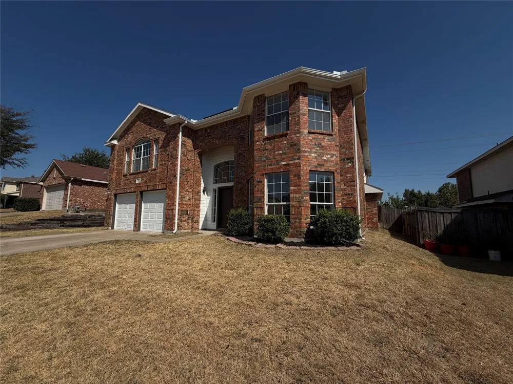 213 Cozy Lane Cedar Hill, TX 75104