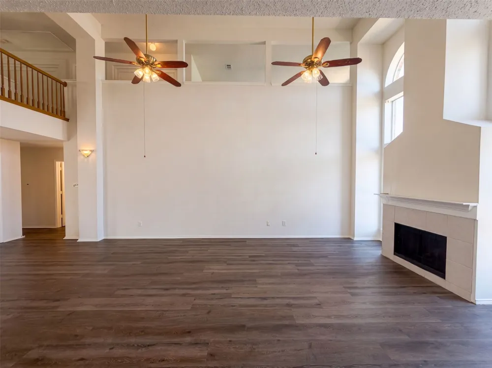 213 Cozy Lane Cedar Hill, TX 75104