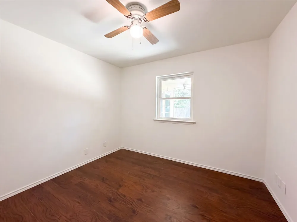 604 Todd Court Burleson, TX 76028