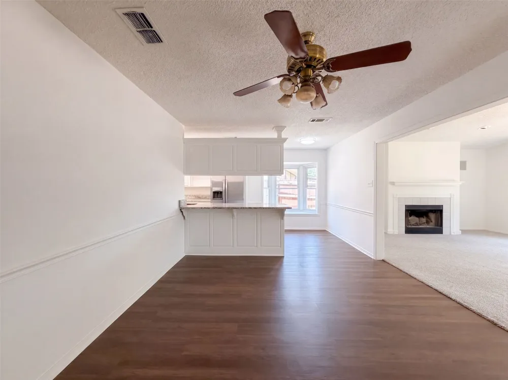 604 Todd Court Burleson, TX 76028