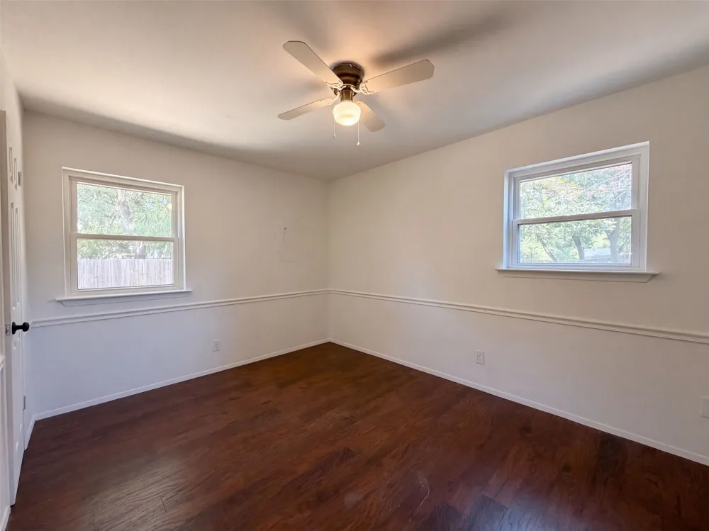 604 Todd Court Burleson, TX 76028