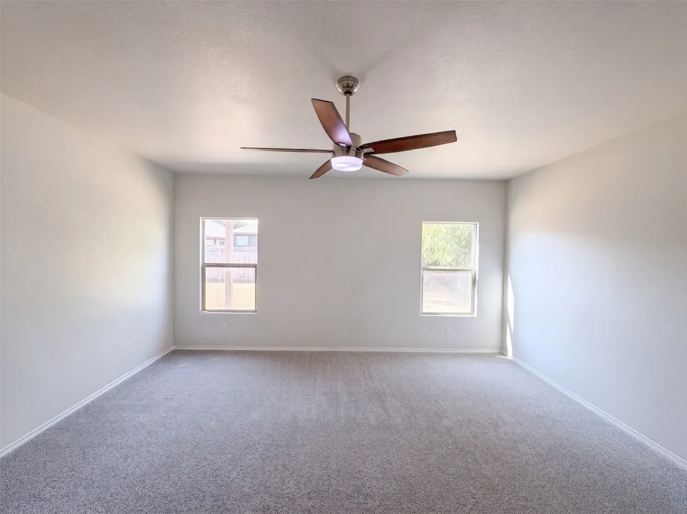 625 River Rock Drive Azle, TX 76020
