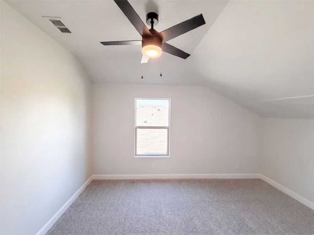 625 River Rock Drive Azle, TX 76020