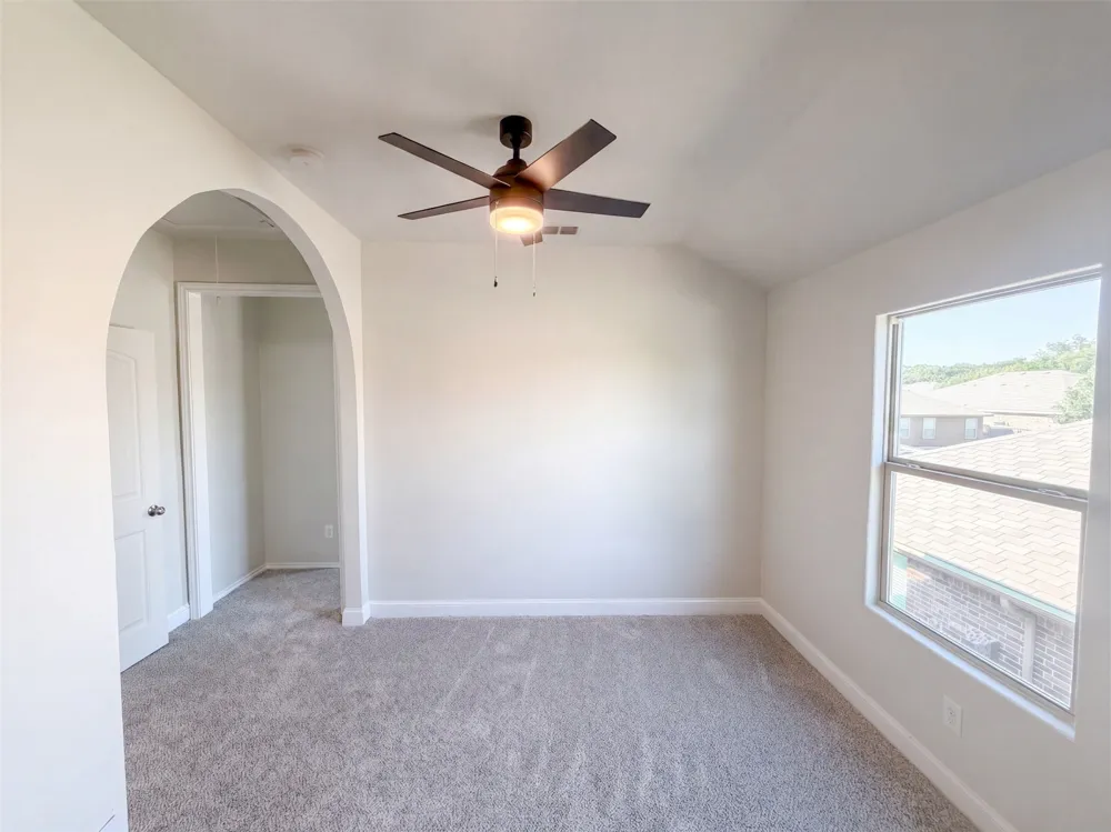 625 River Rock Drive Azle, TX 76020