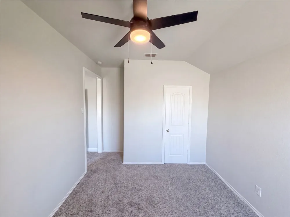 625 River Rock Drive Azle, TX 76020