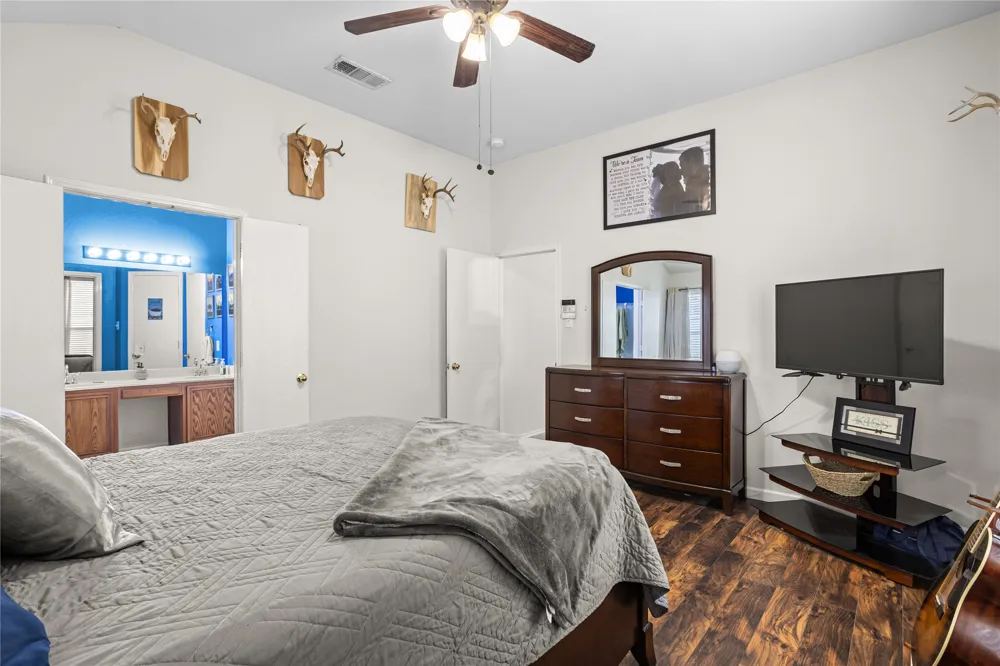 2127 Coelum Court Dallas, TX 75253