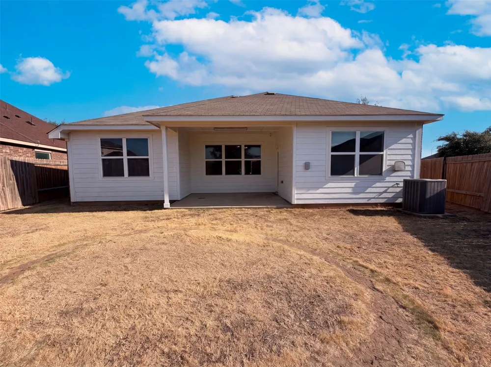 4101 Tower Lane Crowley, TX 76036
