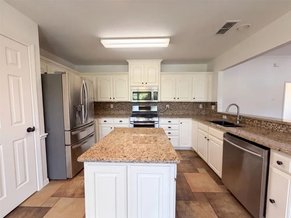 1623 W Pleasant Drive Midlothian, TX 76065