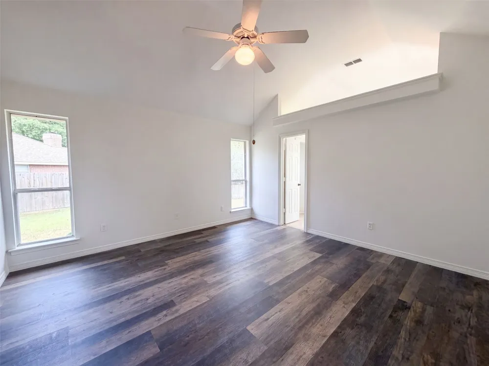 1623 W Pleasant Drive Midlothian, TX 76065
