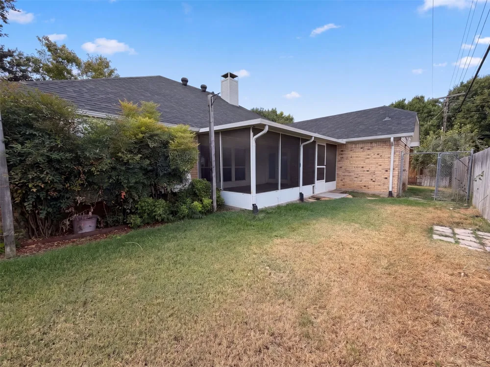 1623 W Pleasant Drive Midlothian, TX 76065