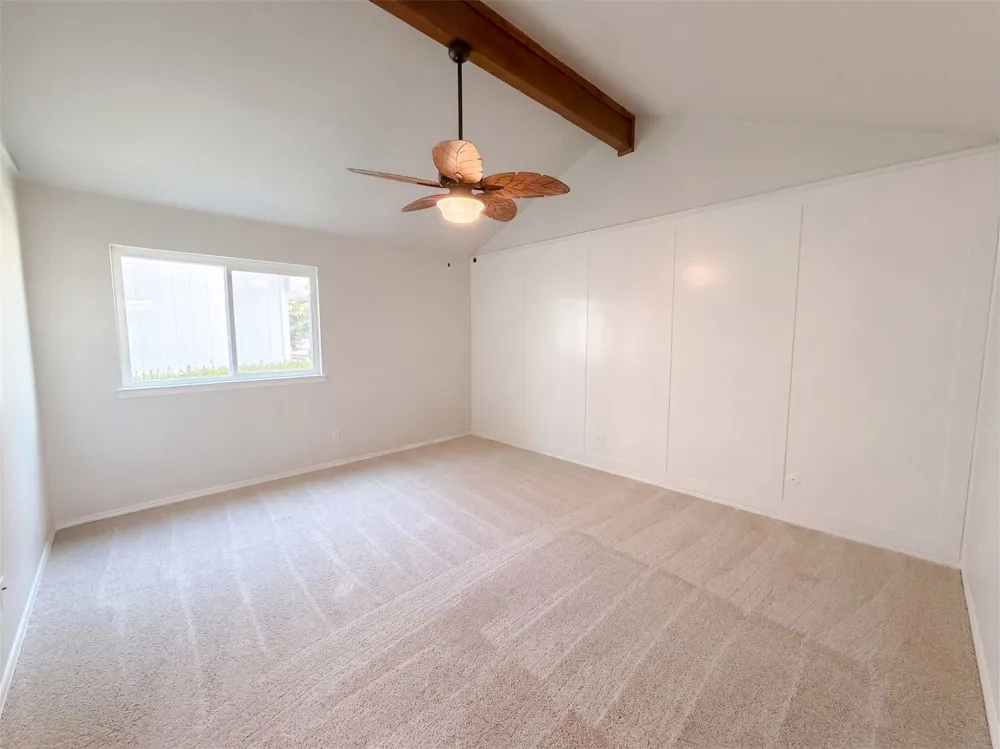 1208 Hillcrest Drive Euless, TX 76039