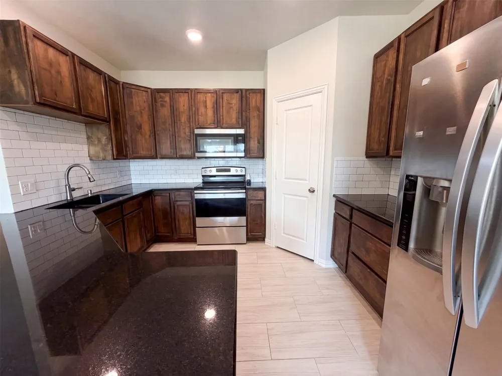 301 E Jefferson Street Palmer, TX 75152