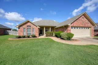 16594 Beauregard Drive Tyler, TX 75703
