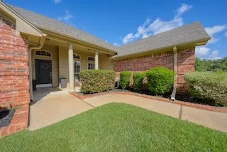 16594 Beauregard Drive Tyler, TX 75703