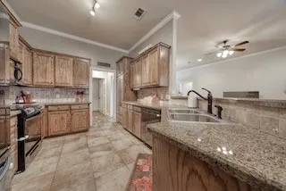 16594 Beauregard Drive Tyler, TX 75703