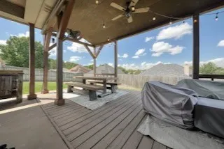 16594 Beauregard Drive Tyler, TX 75703