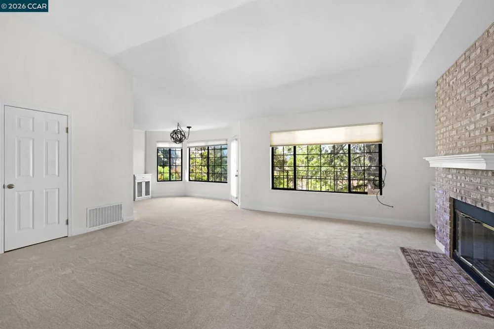 5012 Lakeview Dr #201 San Ramon, CA 94582