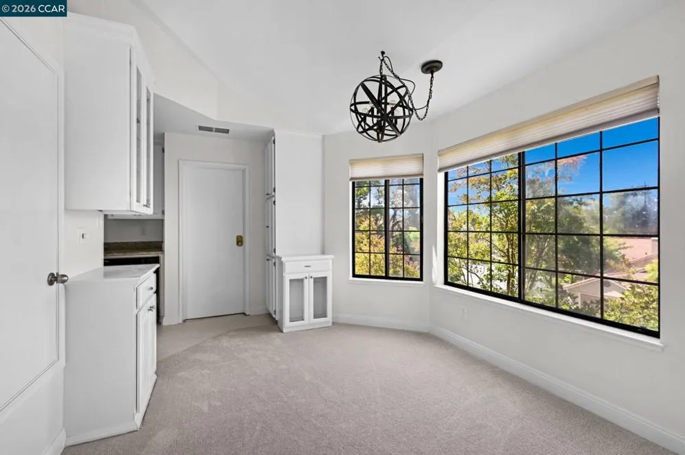5012 Lakeview Dr #201 San Ramon, CA 94582
