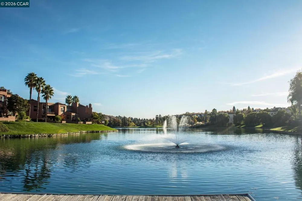 5012 Lakeview Dr #201 San Ramon, CA 94582
