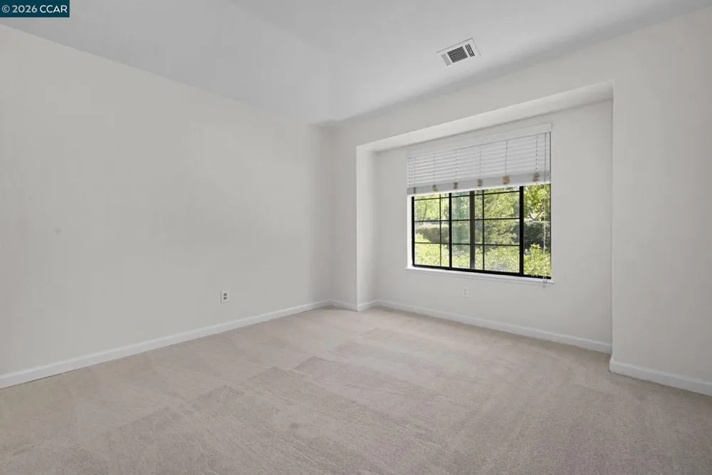 5012 Lakeview Dr #201 San Ramon, CA 94582