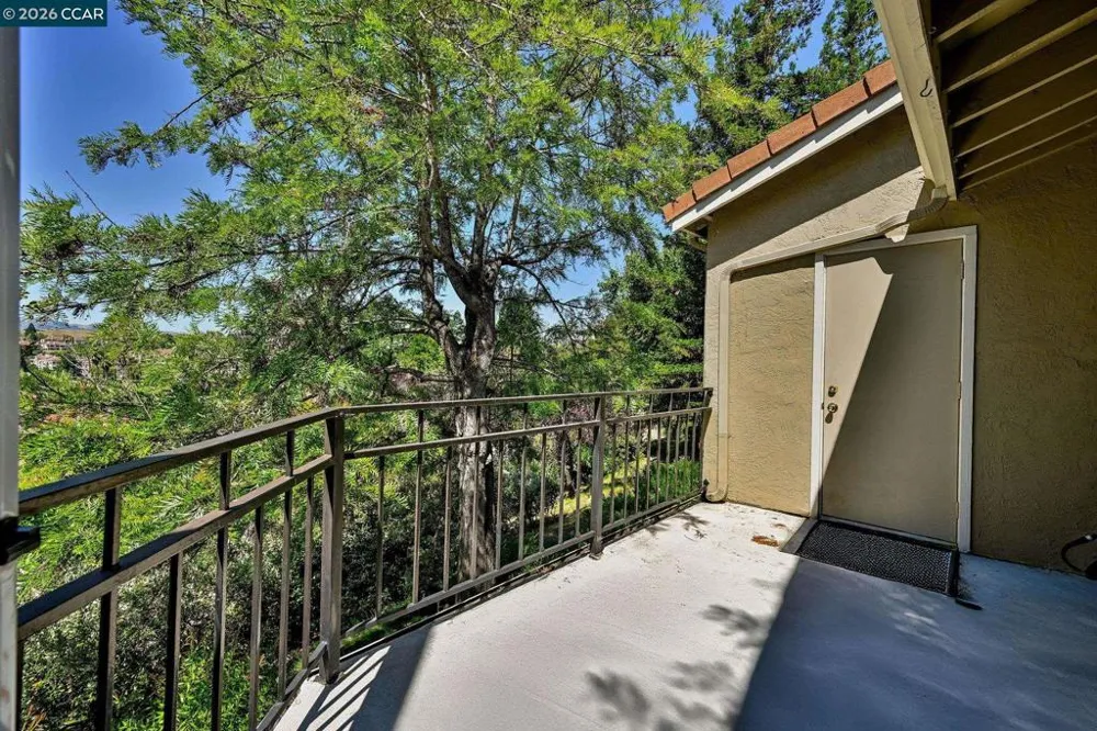 5012 Lakeview Dr #201 San Ramon, CA 94582