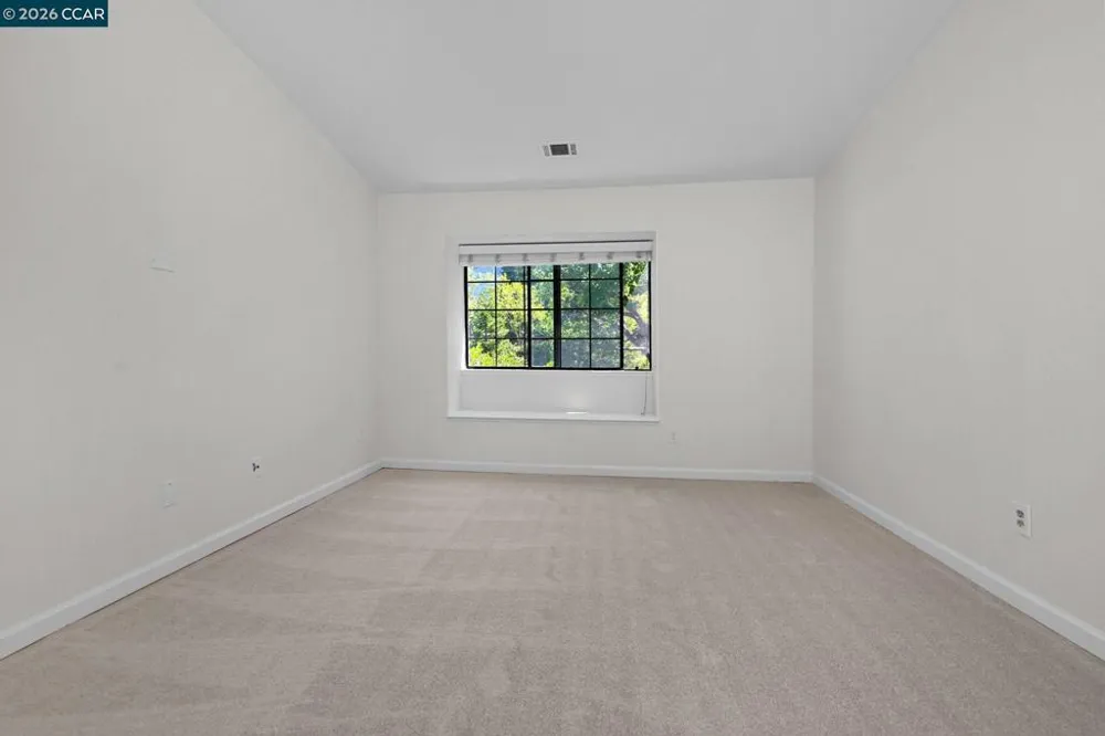 5012 Lakeview Dr #201 San Ramon, CA 94582
