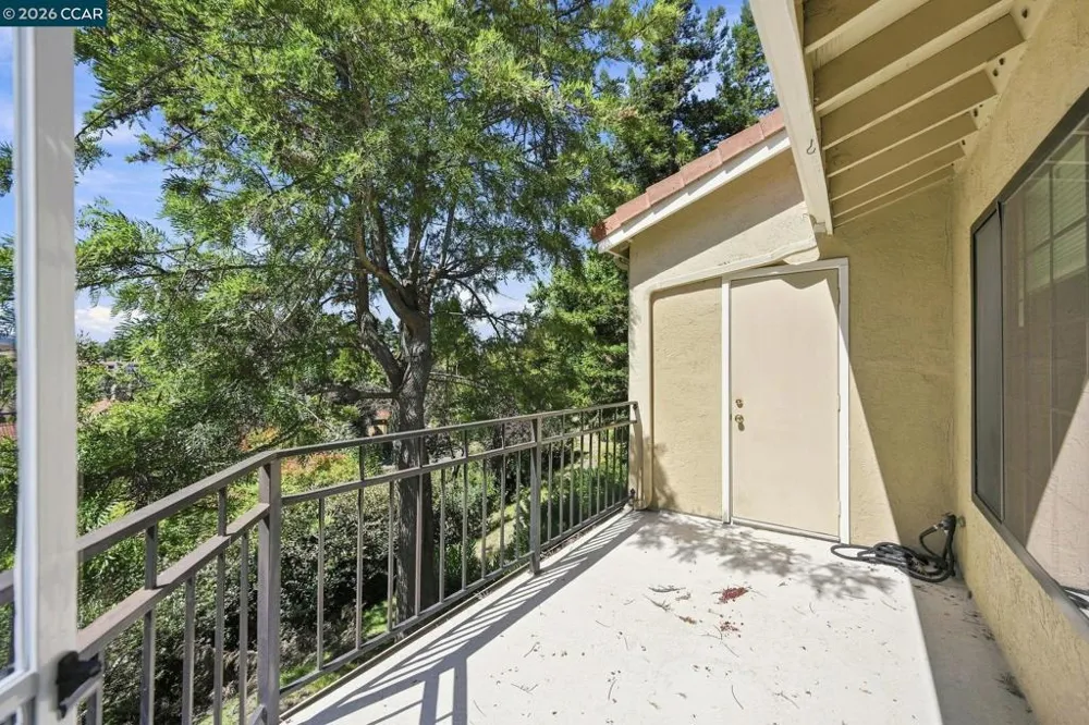 5012 Lakeview Dr #201 San Ramon, CA 94582