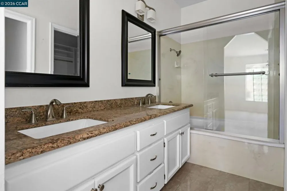 5012 Lakeview Dr #201 San Ramon, CA 94582