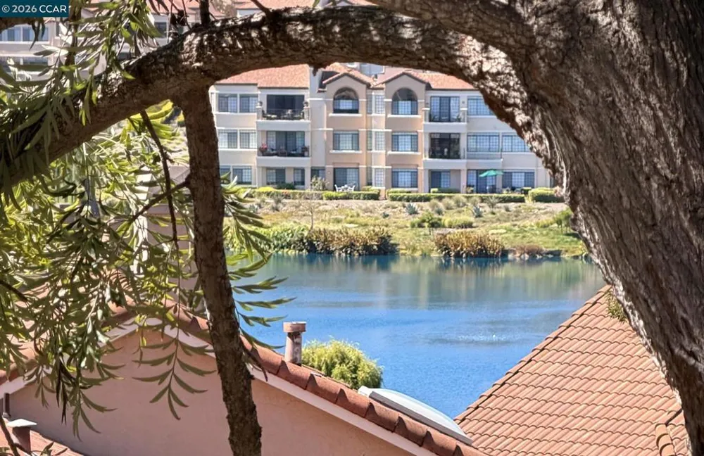 5012 Lakeview Dr #201 San Ramon, CA 94582