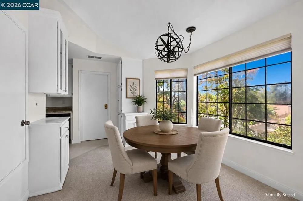 5012 Lakeview Dr #201 San Ramon, CA 94582