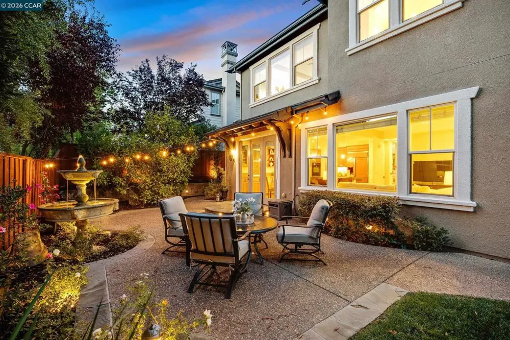 17 Pinewood Pl Danville, CA 94506