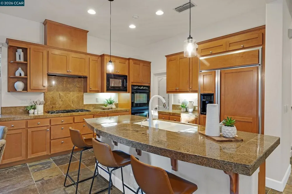 17 Pinewood Pl Danville, CA 94506