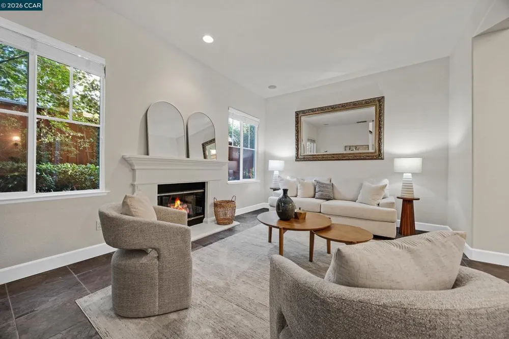 17 Pinewood Pl Danville, CA 94506