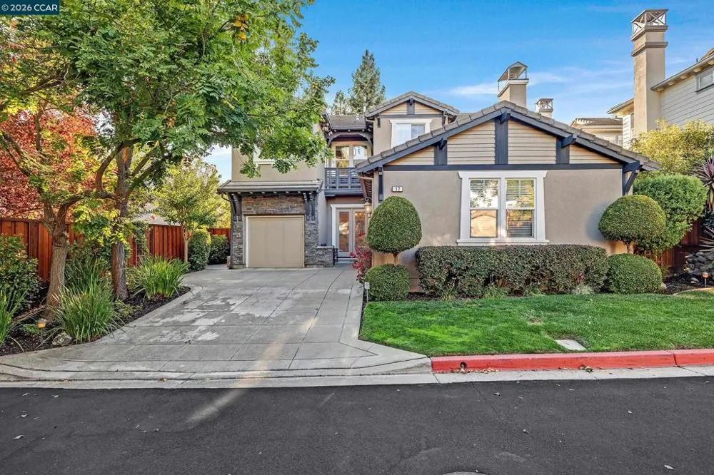17 Pinewood Pl Danville, CA 94506
