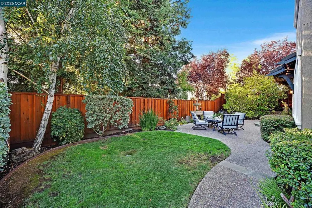 17 Pinewood Pl Danville, CA 94506