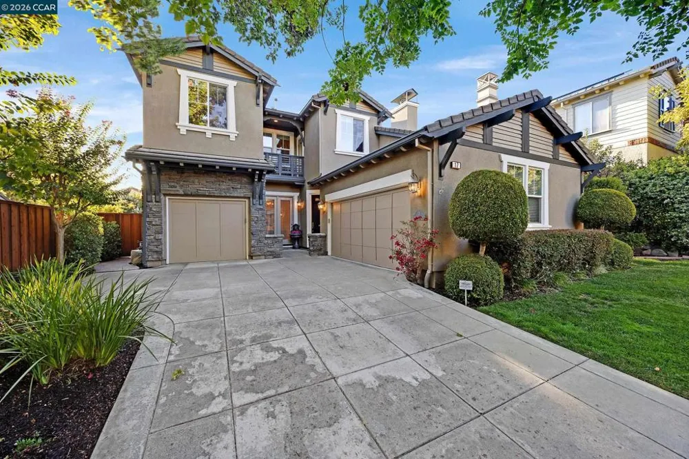 17 Pinewood Pl Danville, CA 94506