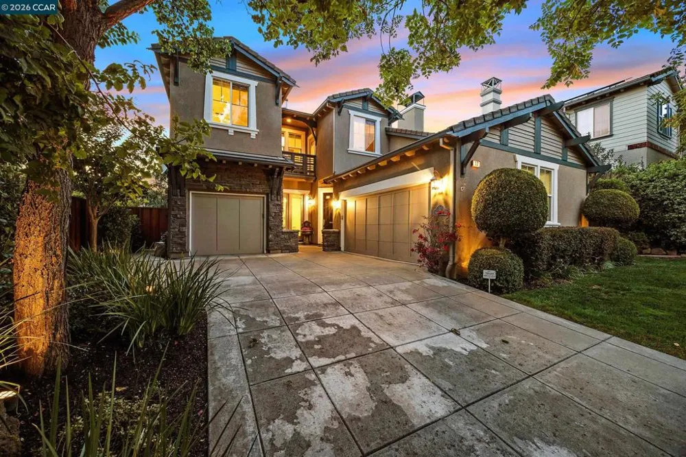 17 Pinewood Pl Danville, CA 94506