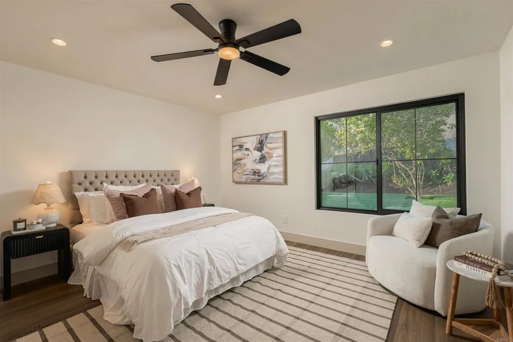 7122 Ruane Street San Diego, CA 92119