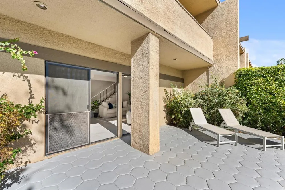 1251 Tiffany Circle S Palm Springs, CA 92262