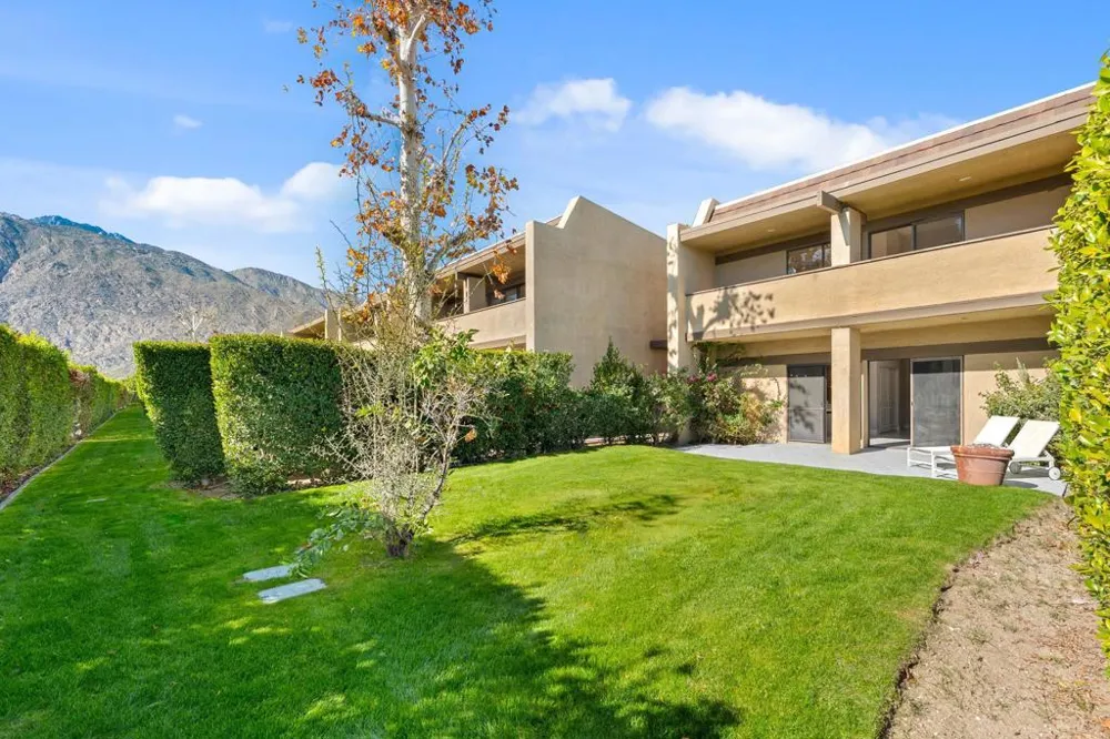 1251 Tiffany Circle S Palm Springs, CA 92262
