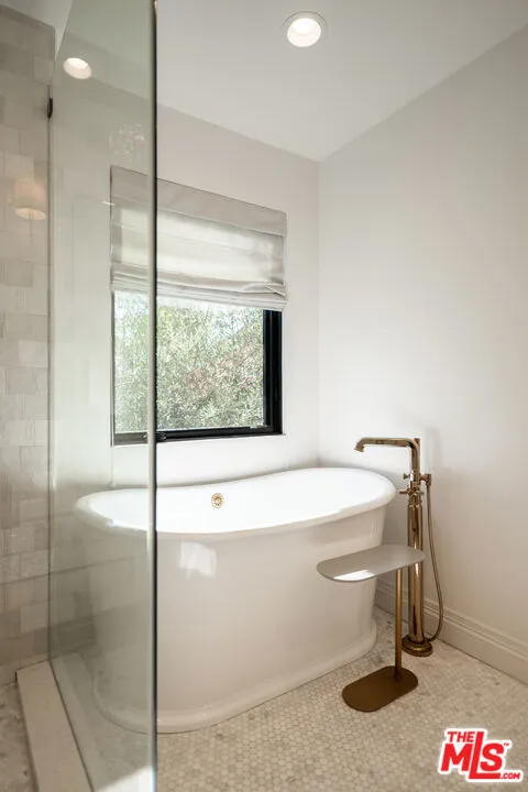 9577 Lime Orchard Road Beverly Hills, CA 90210