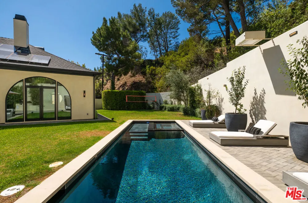 9577 Lime Orchard Road Beverly Hills, CA 90210