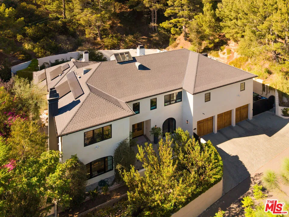 9577 Lime Orchard Road Beverly Hills, CA 90210
