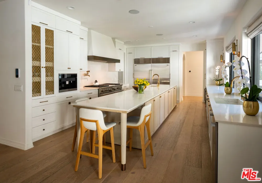 9577 Lime Orchard Road Beverly Hills, CA 90210
