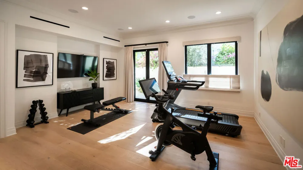 9577 Lime Orchard Road Beverly Hills, CA 90210