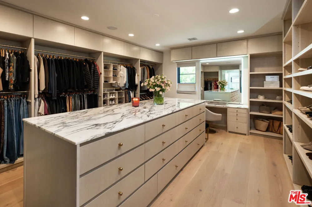 9577 Lime Orchard Road Beverly Hills, CA 90210