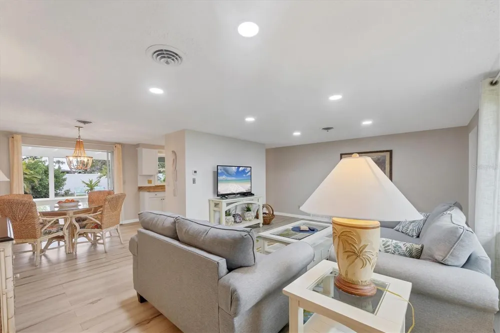 114 LEE CIRCLE Englewood, FL 34223